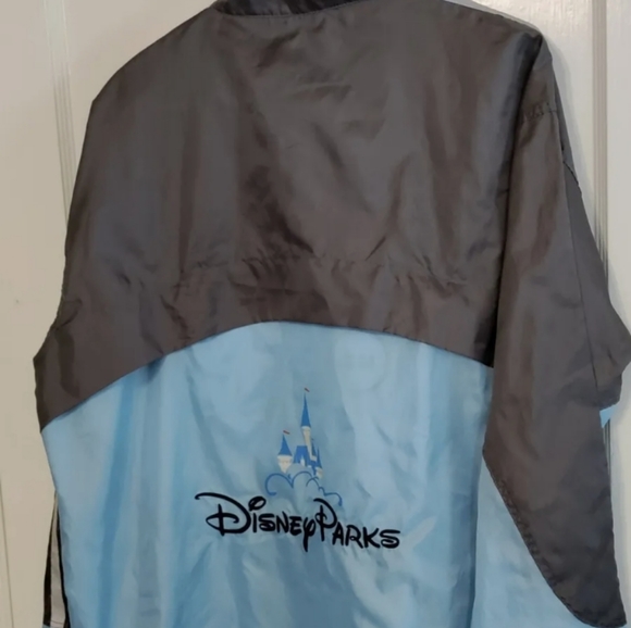 New Walt Disney World Disneyland Parks Packable Rain Windbreaker Jacket M/L - Picture 2 of 7
